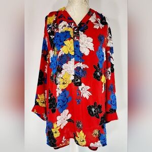 Violet + Claire floral womens blouse